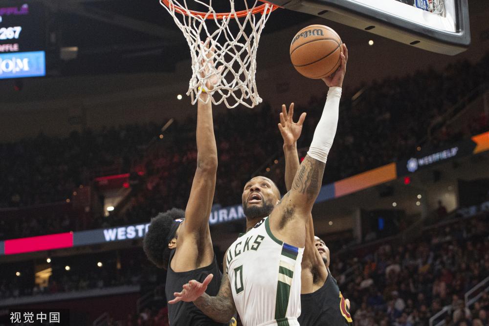 相比之下 相比之下