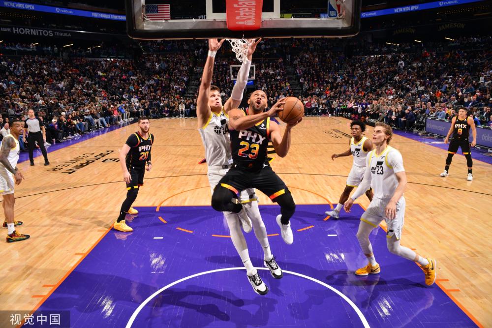 国际赛事中 国际赛事中