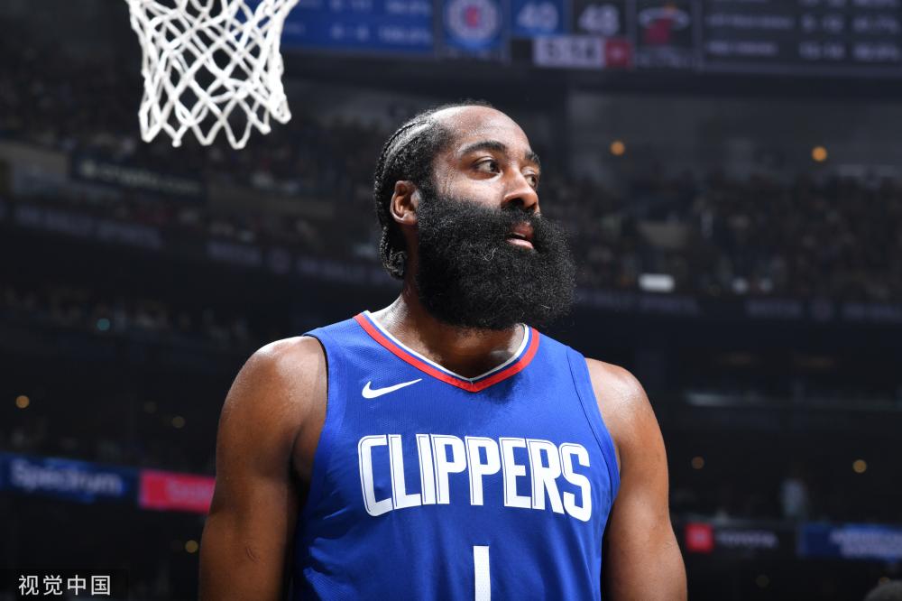 容調配看似 容調配看似