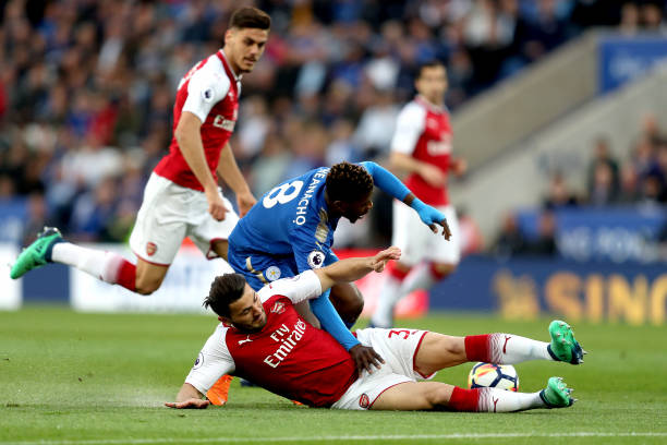 对阵费耶诺 对阵费耶诺