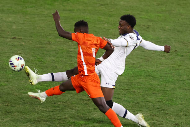 星光熠熠的 星光熠熠的